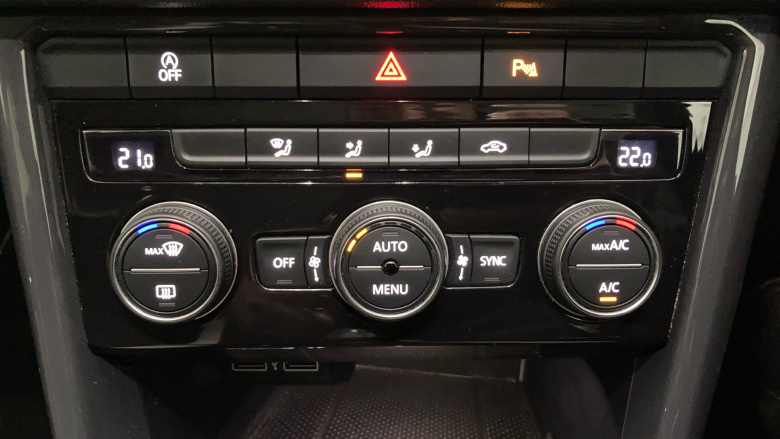 Volkswagen T-Roc 2.0 TDI 4MOTION SEL 5dr Diesel Hatchback